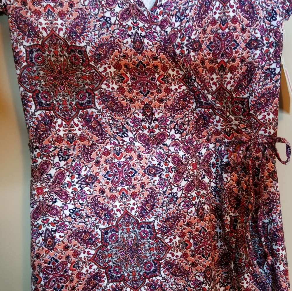 HIGH/LOW WRAP DRESS - Picture 3 of 4